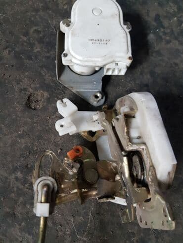 сколько стоят электронные часы: Mitsubishi Montero Sport центральный замок, Митсубиси монтеро спорт — 3