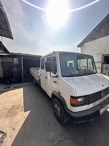 мерседес грузовой сапог: Легкий грузовик, Mercedes-Benz, Дубль — 6