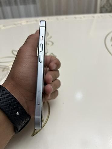 nintendo ds ios: IPhone 15, Б/у, 128 ГБ, Белый, Чехол, 88 % — 6
