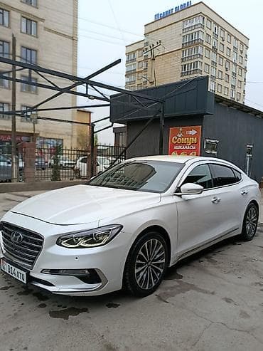 bmw g07: Hyundai Grandeur: 2017 г., 3 л, Автомат, Газ, Седан — 1