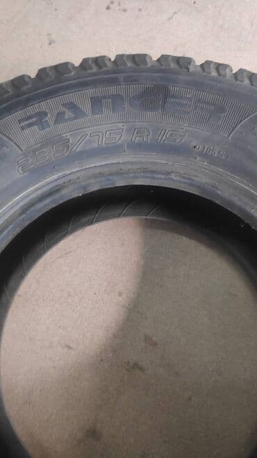 резина на маз: Продаю грязевую резину 235/75/15 пара 6000 сом — 3