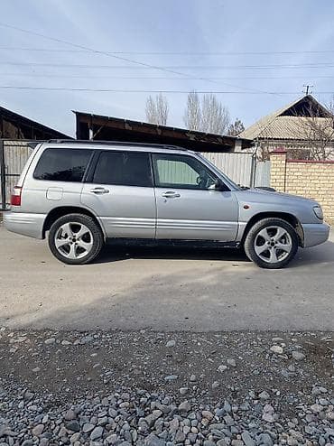 субару 2023: Subaru Forester: 2001 г., 2 л, Автомат, Бензин, Кроссовер — 2