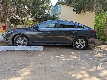 Продажа авто: Hyundai Sonata: 2018 г., 2 л, Автомат, Бензин, Седан — 2
