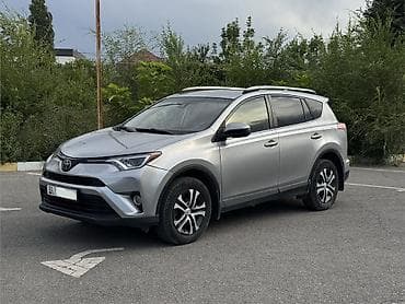 Toyota RAV4: 2017 г., 2.5 л, Автомат, Бензин, Кроссовер at lalafo.kg Toyota RAV4: 2017 г., 2.5 л, Автомат, Бензин, Кроссовер