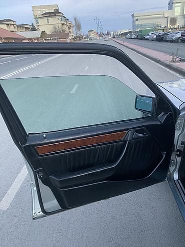 wmb e34: Mercedes-Benz W124: 1993 г., 3.2 л, Автомат, Бензин, Седан — 5