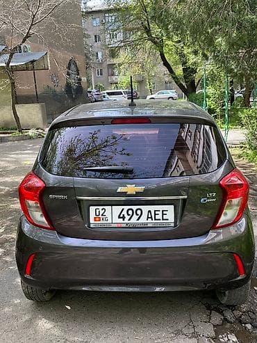 alto suzuki: Chevrolet Spark: 2016 г., 1 л, Автомат, Бензин, Хэтчбэк — 3
