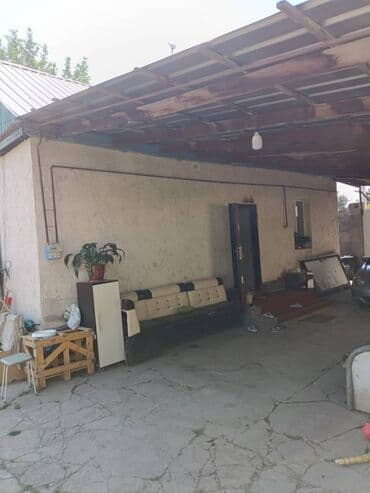 барачные дома в байтике: Үй, 45 кв. м, 4 бөлмө, Менчик ээси, Косметикалык оңдоо — 1
