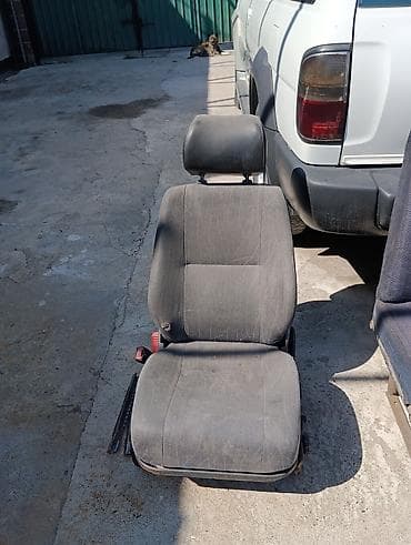 byd yuan plus: Переднее сиденье, Ткань, текстиль, Mercedes-Benz Б/у — 2