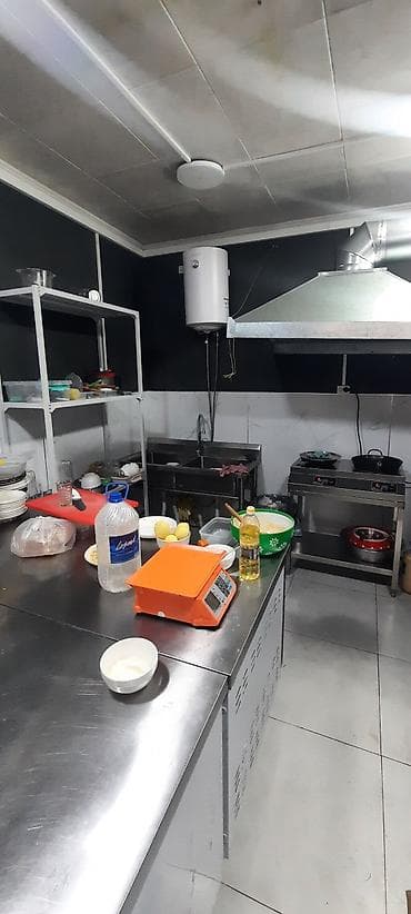 кафер: Готовое кафе/столовая с оборудованной кухней. столовая на аренде — 5