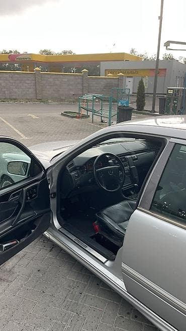 down pipe: Mercedes-Benz E-класс AMG: 1999 г., 4.3 л, Автомат, Бензин, Седан — 6