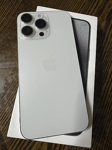 apple studio: IPhone 15 Pro Max, Б/у, 256 ГБ, White Titanium, Кабель, Коробка, 88 % — 1