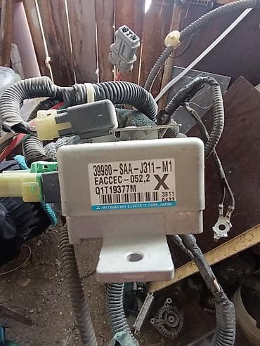 fit 2: Крышка багажника Honda — 5