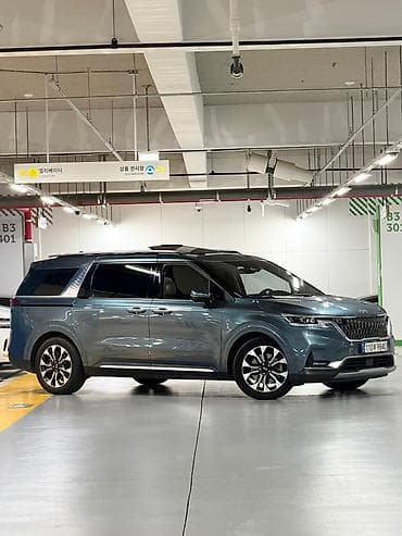 Продажа авто: Kia Carnival: 2021 г., Минивэн — 1
