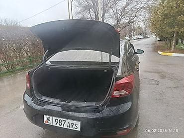 fast: Hyundai Elantra: 2018 г., 2 л, Автомат, Бензин, Седан — 8