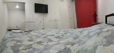 Батирлер: Ахунбаева/Алматинка, wi-fi, интернет ТВ, душ, нулевой этаж, стоянка; — 1