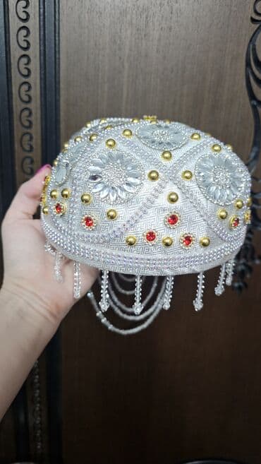 олежда: Цвет - Серебристый — 1