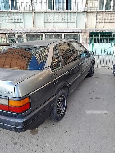 bmw m3 2019: Volkswagen Passat: 1988 г., Седан — 5