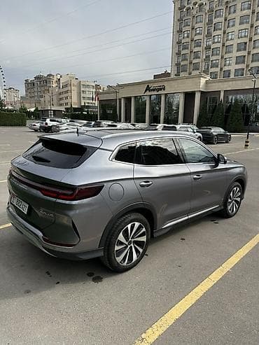 BYD: BYD Song Plus: 2024 г., 1.5 л, Гибрид, Кроссовер — 6