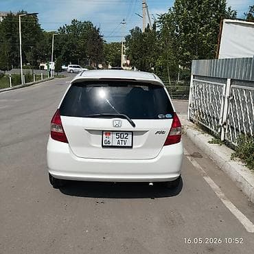 супорт ипсум: Honda Fit: 2002 г., 1.3 л, Автомат, Бензин, Хетчбек — 2
