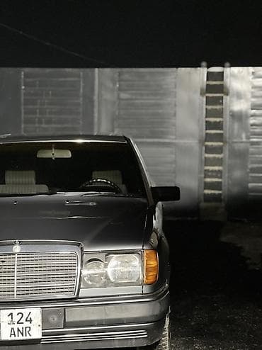 Продажа авто: Mercedes-Benz W124: 1991 г., 2.3 л, Механика, Бензин, Седан — 5