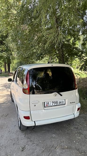 авто сатылат: Toyota Funcargo: 2004 г., 1.3 л, Автомат, Бензин, Хетчбек — 4