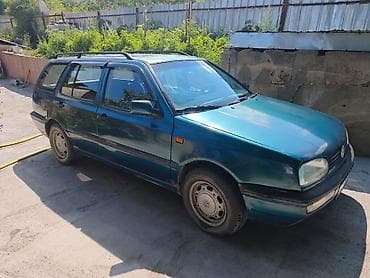 хэтчбек машина: Volkswagen Golf Variant: 1994 г., 2 л, Автомат, Бензин, Универсал — 3