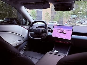 не крашен: Zeekr 007: | 2024 г. Седан — 7