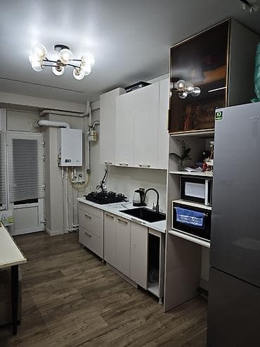 Недвижимость: 2 комнаты, 72 м², Элитка, 3 этаж, Евроремонт — 5