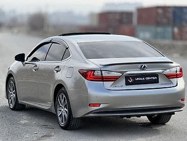 Lexus ES: 2016 г., 2.5 л, Гибрид, Седан — 5