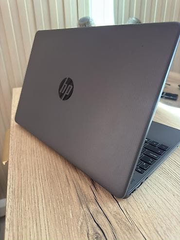 Техника и электроника: HP 15.6" ноутбук для учебы и работы - Экран 15.6", матовый, тонкие — 8