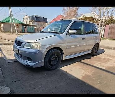 Mazda Demio: 2001 г., 1.3 л, Автомат, Бензин, Хэтчбэк