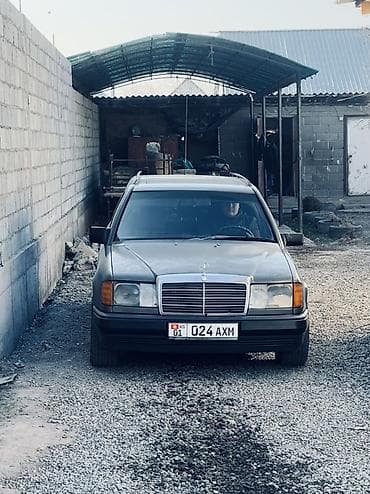 Транспорт: Mercedes-Benz W124: 1991 г., Механика, Газ, Универсал — 1