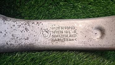 bmw diski: Кулак поворотный левый Е70 6 773 783 Год 2009 В отличном состоянии — 6