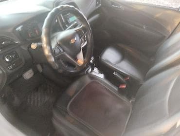 Транспорт: Chevrolet Spark: 2016 г., 0.1 л, Автомат, Бензин, Хэтчбэк — 7
