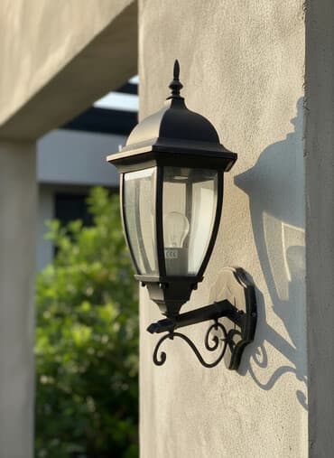 кухонный полка: Уличные фонари и бра. Б/у производство Италия . Материал металл и — 2