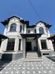 Үйдү ижарага алам: Үй, 280 кв. м, 6 бөлмө, Кыймылсыз мүлк агенттиги, Дизайнердик оңдоо — 1