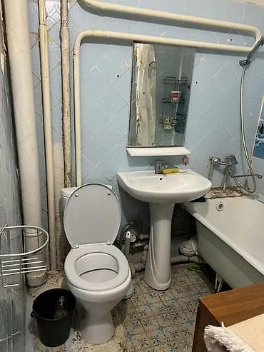 flat osh: 2 комнаты, 6 мкр Агентство недвижимости, Только девушкам, от 1 месяца, от 3 месяцев, от 1 года, С мебелью полностью — 3