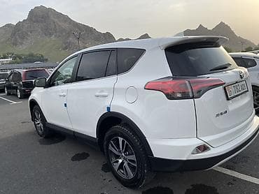 sprinter 4 4: Toyota RAV4: 2018 г., 2.5 л, Автомат, Бензин, Кроссовер — 4
