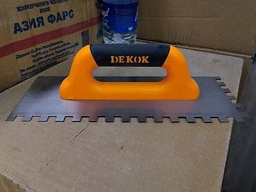 Дом и сад: Зубчатый шпатель DEKOK для нанесения клея и смесей - Полотно из — 1