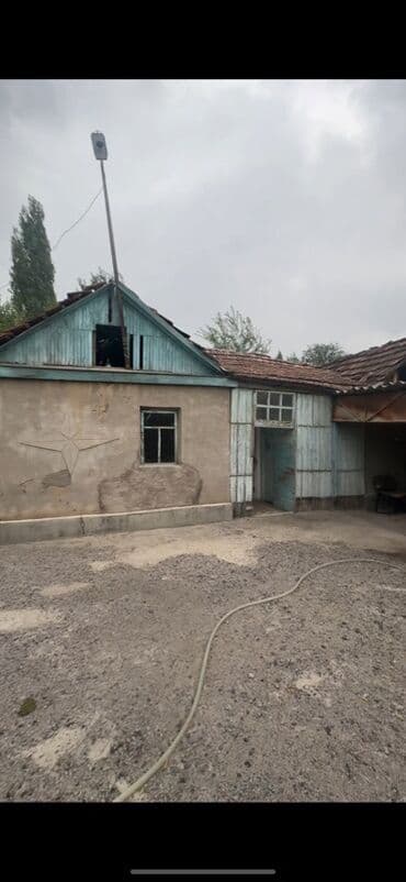продаю дом бишкек квартира: Дом, 14 м², 5 комнат, Собственник, Старый ремонт — 4