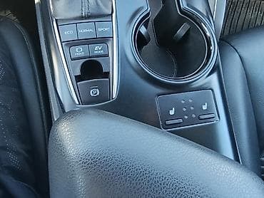 toyota jeep: Toyota Camry: 2019 г., 2.5 л, Вариатор, Бензин, Седан — 7