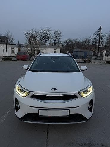 c4 a6: Kia Stonic: 2018 г., 1.6 л, Робот, Дизель, Кроссовер — 1