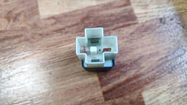 реле стартера: Toyota реле стартера, Тойота реле стартера. Номер реле 2 8 3 0 0 - 1 — 2