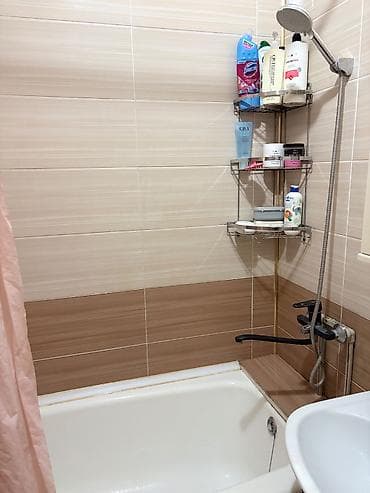 продается квартира город ош: 4 комнаты, 84 м², 1 этаж — 7
