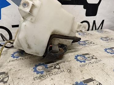 коропка срв: Бачок Honda 1998 г., Б/у, Оригинал, Германия — 3