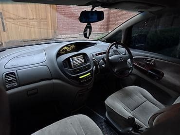 2001: Toyota Estima: 2001 г., 3 л, Автомат, Бензин, Минивэн — 9