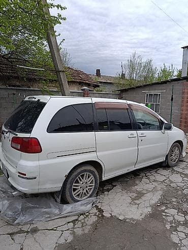 либерту: Nissan Liberty: 2001 г., 2 л, Автомат, Бензин, Минивэн — 4