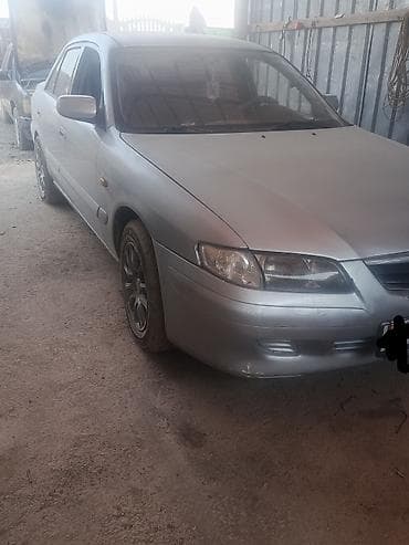 Mazda 626: 2000 г., Седан