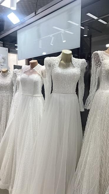 Личные вещи: У нас акция!!! Свадебные платья начинаются с 4999 сомов!!! Большой — 5