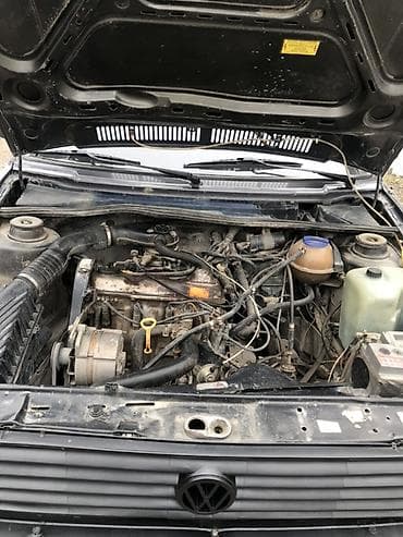 mini cooper: Volkswagen Golf GTI: 1991 г., 1.8 л, Ручные, Бензин, Хэтчбэк — 9